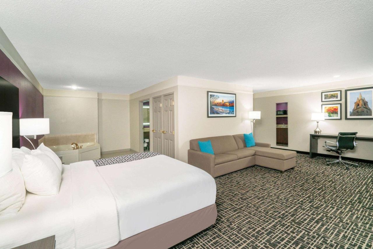La Quinta By Wyndham Latham Albany Airport Ξενοδοχείο Εξωτερικό φωτογραφία